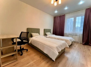 Квартира Просторная 2Комнатная Рядом с Аэропортом на Гусарской