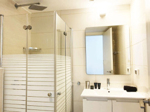 Апартаменты Design 2 Bdr Florentine #TL15