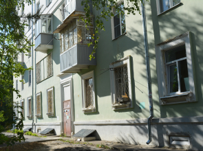 Двухуровневые апартаменты рядом с метро и парком Крылья Советов