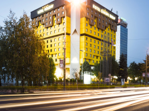 Hotel Holiday