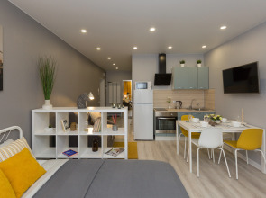 Апартаменты Азбука на Коммунистической  98/1