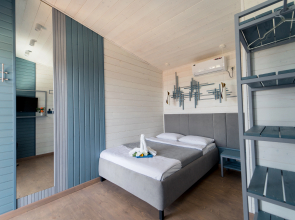 Отель Manresa Family Resort