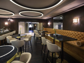 Отель Barceló Al Jaddaf