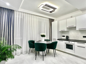 Квартира MaTur Home в центре у метро с шикарным видом