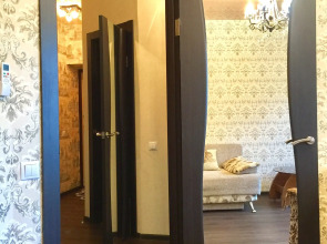 Двухкомнатная квартира на набережной