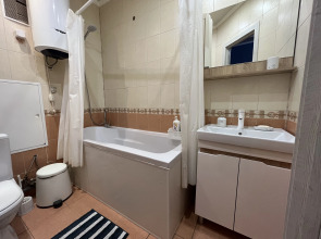 Апартаменты 3-х комнатная квартира в центре рядом с ТЦ Галерея Новосибирск