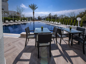 Отель Tourist Antalya