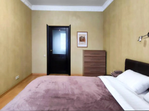 Квартира Уютный Север на Проезде Рыбном 8