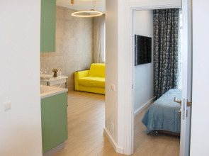 Апартаменты RED APARTMENTS Арт Лайт Сити апартамент Дали