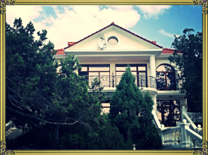 Uyutny Dom Mys Sarych Chalet