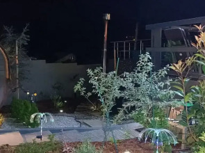 Частный Дом с Бассейном Мансардой и Видом на Горы