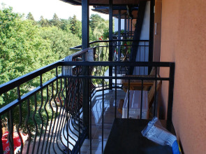 Апартаменты 6 Этаж (6 Floor)