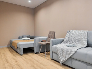 Квартира Двухкомнатная квартира возле центральной больницы