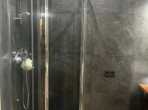 Апартаменты 1002 Верхнеторговая Площадь 4