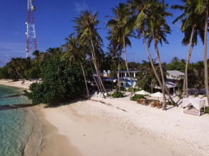 Batuta Maldives Surf View