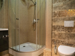 Апартаменты 003_Коммунистическая 107