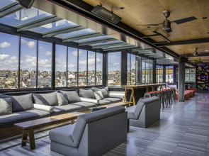 Хостел Wabi Hostels