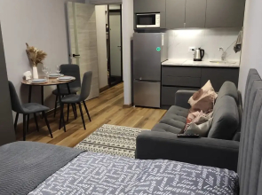 Dizaynerskaya Studiya V ZHK Zelandiya Flat