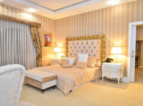 Отель Lake Palace 