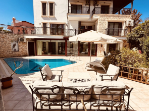 Lyciasun Villa