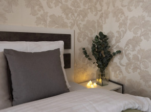 Квартира Двухкомнатная квартира у метро Минская, Парк Победы