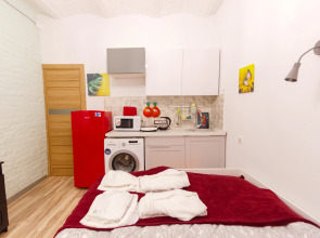 Студии у Эрмитажа с кодовым доступом и отдельным входом 1