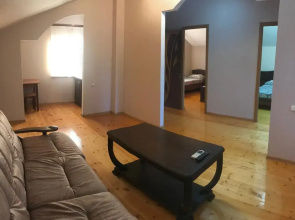 Briz Gostevoj House