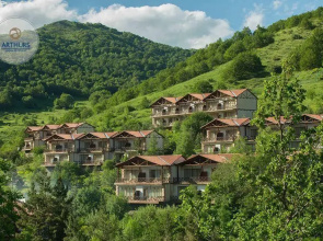 Arthurs Aghveran Resort