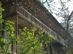 Gostevoy Dom Aramy Guesthouse
