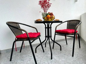 Апартаменты с балконом 3 минуты до моря