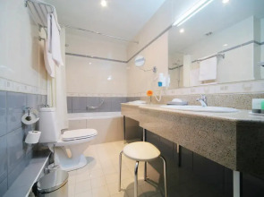 Отель Сенатор