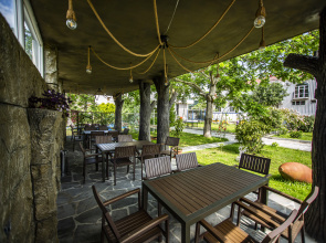 Отель Chveni Ezo Boutique Hotel