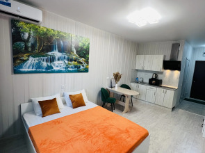 Квартира Комфорт на Нансена 103/1/5 2