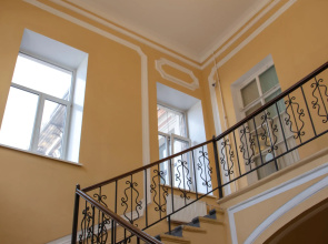 Отель Yellow