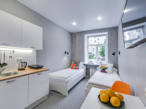 Апартаменты улучшенные на Джамбула 17