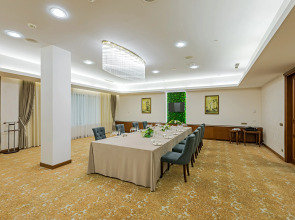 Отель Президент