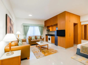 Golden Sands Hotel Apartments