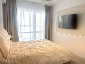 Шикарная Квартира с Видом на Реку и Город