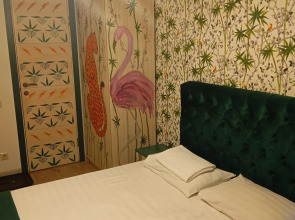 Отель Мажор