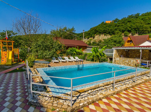 Гостевой Дом Кедр