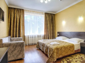 Отель Кавказ