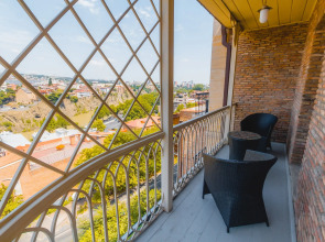 Отель Citadel Narikala