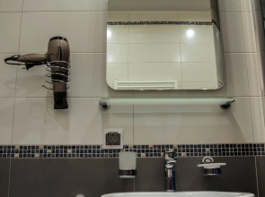 Апартаменты "Из Дома в Дом на Аптечной"