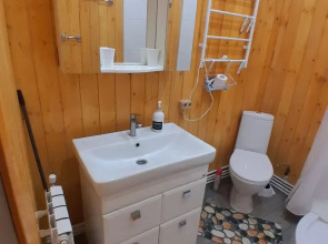 Частный дом возле Источника Архангела Михаила