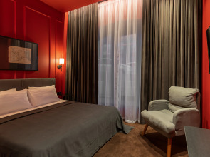 Апартаменты Red room в NikolaevBuilding