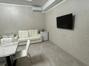 Отель Амаро