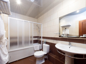 Отель Новый