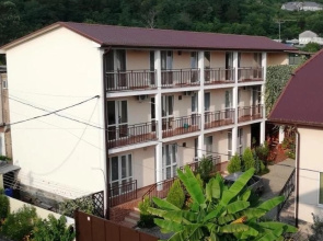 Vardane Rezort Guest house
