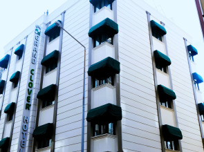 Отель Grand Clover