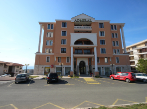 Admiral-Menada Apart-hotel